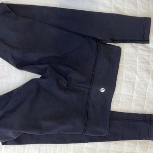 Lulu black leggings